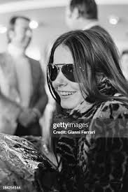 680 Nada Singer Stock Photos, High-Res Pictures, and Images