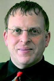 Warren to have first selectman's race