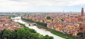Also serves all of its food to takeaway, making it one of my favourite restaurants in verona for picking up a quick coffee and breakfast to go. Where To Stay In Verona Best Areas Hotels 2021