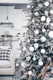 Flocked Christmas Tree Farmhouse Christmas Flocked Christmas Trees Decorated Flocked Christmas Trees Frosted Christmas Tree