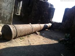 Sewri Fort and Sion Fort: Sorry State ...