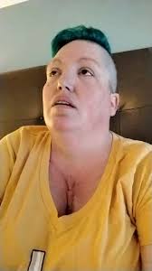 Mama Jennifer and Friends was live.