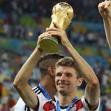 Thomas müller ➤ retired footballer (midfield) ➤ last club: The Terrace S Tweet Thomas Muller In Germany We Don T Believe In Superstars We Are Taught From An Early Age To Play As A Team Not To Shine Alone That S Why