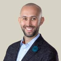 Tom Brunton's Instagram, Twitter & Facebook