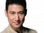 Lagu Mandarin Yi Qian Ge Shang Xin De Li You Milik Jacky Cheung, Pas untuk  yang Putus Cinta