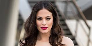 Ashley Graham deelt eerste foto's van haar pasgeboren zoontje