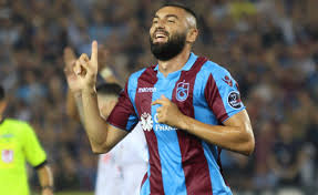Burak yılmaz konusunda gelişmeler yaşanmaya devam ediyor. Trabzonspor Dan Besiktas A Burak Yilmaz Cevabi