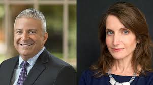 McGlothlin Teaching Award Given to Exceptional Business and Law Professors 