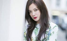 Download free wallpapers of zhao wei yi in high resolution and high quality. Zhao Wei Most Beautiful Chinese Actress Singers