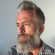 I'm losing faith that there are women around who have an acceptable amount  of emotional intelligence for a relationship although they seem to expect  it from men. Women are so upset with