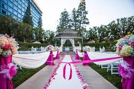 Disneyland S Rose Court Garden Was Ready For The Bride To Make Her Way Down The Aisle Disneyland Disney Wedding Disney Fairy Tale Weddings Fairytale Weddings