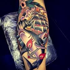 Tattoo Old School Traditional Nautic Ink Ship And Shark Tattoos Pinterest Shark Traditional And Tattoo