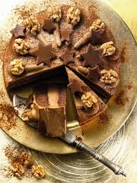 Weihnachtliche Schoko Walnuss Torte Rezept Torten Lebensmittel Essen Kuchen Und Torten