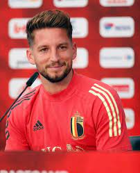 As a youth, mertens played for stade leuven, anderlecht and gent, and made his debut on loan to eendracht aalst in the belgian third division. Dries Mertens Facebook