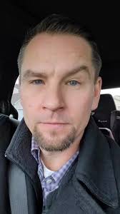 Chuck Holden (@chuckholden)