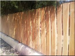 Fakerites Akacbol Antik Butor Egyedi Natur Fa Es Loft De Rustic Fence Oak Garden Furniture Garden Poles