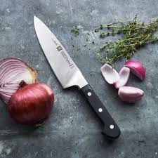 Zwilling Pro Traditional Chef S Knife Sur La Table Chef Knife Chefs Kitchen