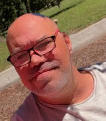 Is there any inmates(39-49) looking for a pen pal