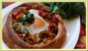Tartelettes Aux œufs Chorizo Et Poivrons Oh La Gourmande Mini Tarte Alimentation Chorizo
