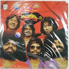 Download hingga akhir nanti mp3 music file at 320kbps audio quality. Lp Alleycats 4 Lagu Hits Seribu Bintang Hingga Akhir Nanti Vinyl Records Piring Hitam Music Media Cd S Dvd S Other Media On Carousell