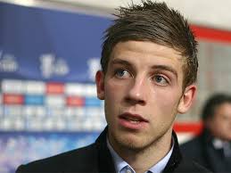Jun 27, 2021 · their back three may have a combined age of 101, but belgium's defence stood tall against the attacking might of portugal as roberto martinez's side proved they have the grit as well as the talent. Toby Alderweireld Hair Hairstyles And Haircuts Guide With Pictures
