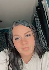 Alyssa Duguay's Instagram, Twitter & Facebook