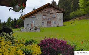 Baita Dei Cotai Trentino Alto Adige Cercobaita Nel 2020 Alto Adige Baita Vacanze Romantiche