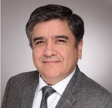 Dr. Gerardo Alvear Flores