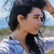 33 Pretty Jewelry Pieces To Add To Your Spring Line Up