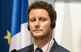 Secrétaire d'etat chargé des affaires européennes 🇫🇷🇪🇺. Clement Beaune French Cabinet Minister Just Came Out As Gay