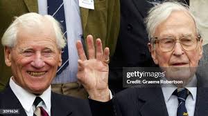 22 Photos & High Res Pictures