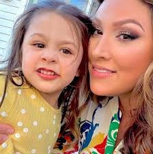 Do people with multiple sclerosis burn easier in the sun?