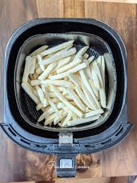 Air fryer frozen french fries time is very important otherwise it can change the test. Frozen Fries In Air Fryer Rachna Cooks