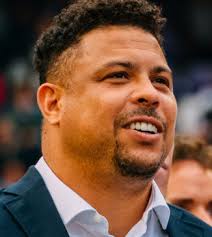 Ronaldo, brazilian football (soccer) player who led brazil to a world cup title in 2002 and received the golden shoe award as the tournament's top scorer. Who Is The Real Ronaldo Cristiano Or Nazario Gamingzion Gamingzion