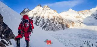 K2 is the original american ski and snowboard brand, founded in 1962 in washington state. K2 Invernale Alex Txikon A Campo 2 6600 M Montagna Tv