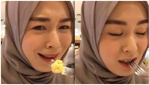 Organisasi kesehatan dunia (who) mengatakan periode inkubasi berlangsung hingga 14 hari. Kamu Ni Gedik Sangatlah Ketahui Ciri Ciri Wanita Gedik