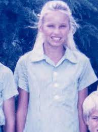 Twelve year old sian kingi lived with her parents barry and linda in noosa heads, queensland, australia. Kyml98tkfprfcm