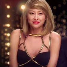 山田優 这个程序 太有趣了 它被合成为各种事物 一旦将我合成到taylor swift 就可以做到这一点 那个家伙 w 卖萌 90 年代グランジファッション グランジスタイル グランジヘアー