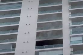 OVALE: URGENTE: Incêndio em apartamento assusta moradores em SJC