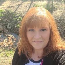 Janell Kerr's Instagram, Twitter & Facebook