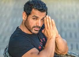 Pagalpanti: John Abraham says he needed a break from serious cinema :  Bollywood News