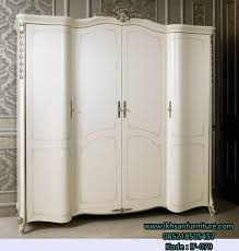 Posisi 2 unit lemari minimalis ini berada dalam satu ruangan saling berhadapan berada antara ruang kamar mandi dan kamar tidur. Model Lemari Pakaian Pintu Lengkung Jual Lemari Pakaian Murah Ikhsan Furniture Jepara