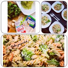 Ingrediente se amesteca branza de vaci cu galbenusul, grisul fiert, laptele, albusul batut spuma, mararul tocat ( si sarea in cazul in care copilul are cel putin 1 an). Bebe Papa Tot Retete Sanatoase Si Gustoase Pentru Bebelusi Pofticiosi Si Deliciosi