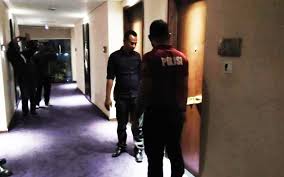 Yang beli itemnya, masih bisa po nih! Buntut Kasus Zeus Karaoke Polisi Segel 2 Kamar Hotel Grand Edge