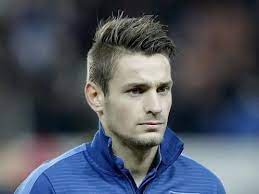 Short on the sides, long on top. Footballer Hairstyles 15 Famous Soccer Haircuts For Men