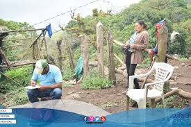 La tierra lo tiene todo para el bienestar del hombre, también tiene a los  Agrónomos”