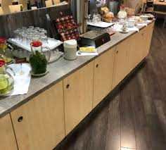 Best western berlin is a quiet hotel offering a flat screen tv, air conditioning, and a minibar in the rooms, and it is easy to stay connected during your stay as free. Restaurant Bilder Best Western Hotel City Ost Berlin Friedrichshain Kreuzberg Holidaycheck