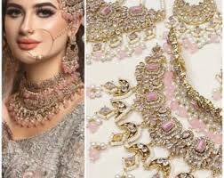 Schweres Braut-Komplettset