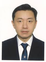 Dr. Chow Man Po 周文寶醫生