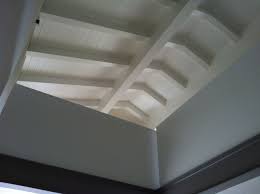 Realizzazione di tetti in lamellare. Struttura In Legno Lamellare Bianco Pretagliato Soffitti In Legno Arredamento D Interni Ristorante Interni